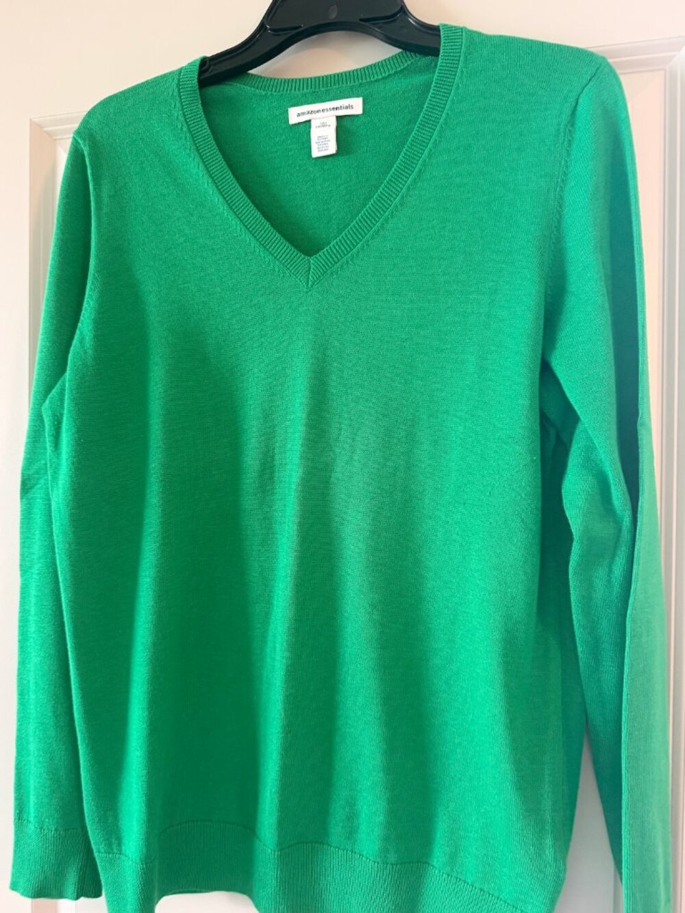 Green lightweight Sweater